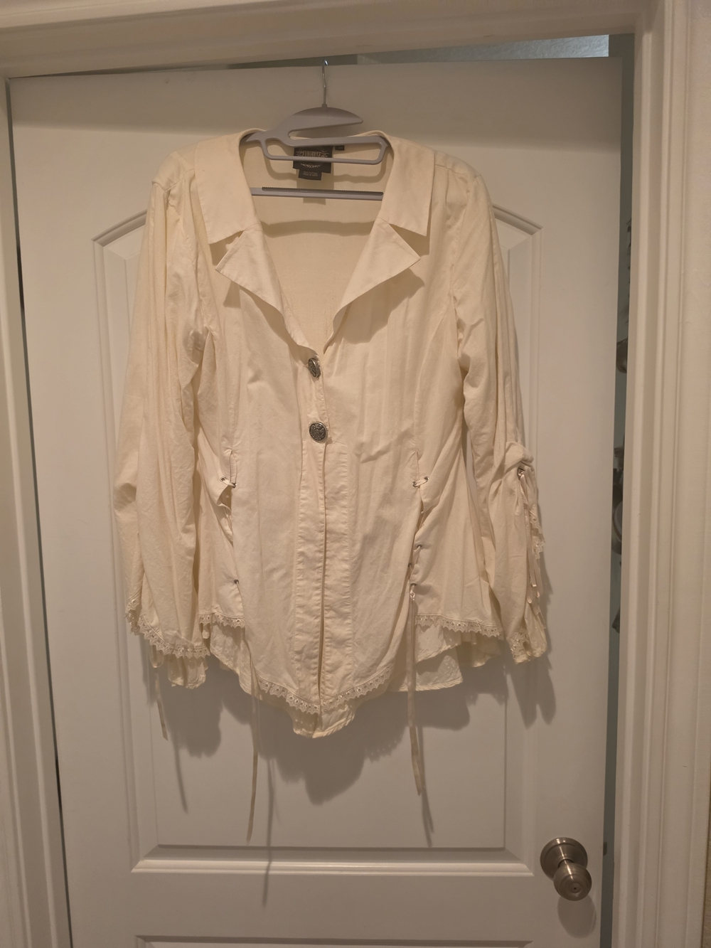torrid Cream Button-Front Lightweight Lace-Trim Blouse